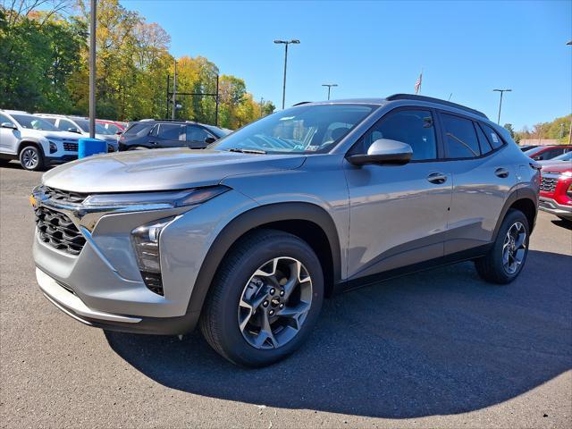 new 2025 Chevrolet Trax car, priced at $23,985