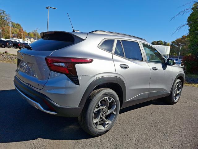 new 2025 Chevrolet Trax car, priced at $23,985