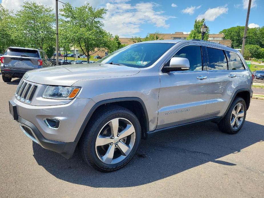 used 2014 Jeep Grand Cherokee car, priced at $15,900