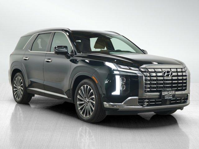 used 2023 Hyundai Palisade car, priced at $42,399