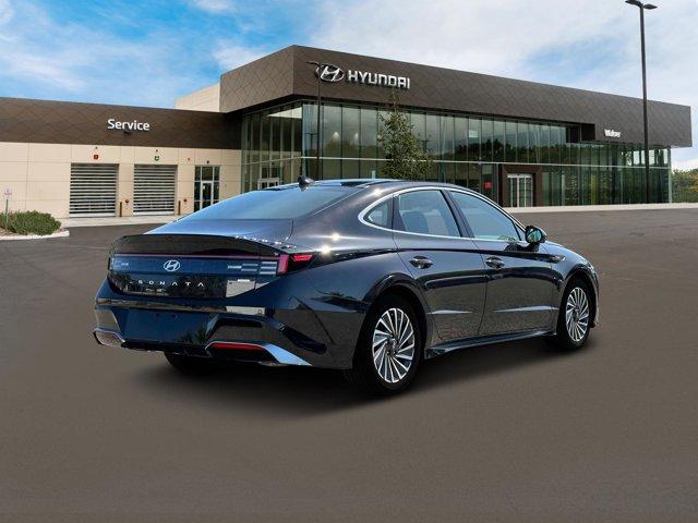 new 2025 Hyundai Sonata Hybrid car, priced at $37,399