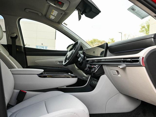 new 2026 Hyundai TUCSON Hybrid car, priced at $33,950
