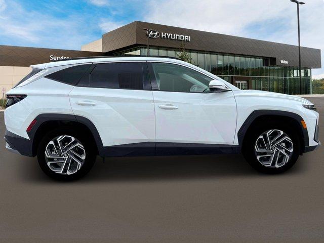 new 2025 Hyundai Tucson Hybrid car