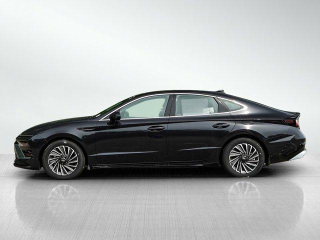 new 2025 Hyundai Sonata Hybrid car, priced at $36,257