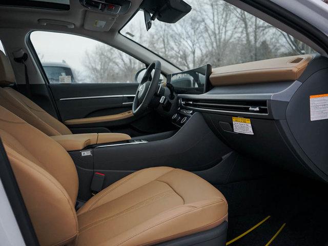 new 2025 Hyundai Sonata Hybrid car, priced at $39,460