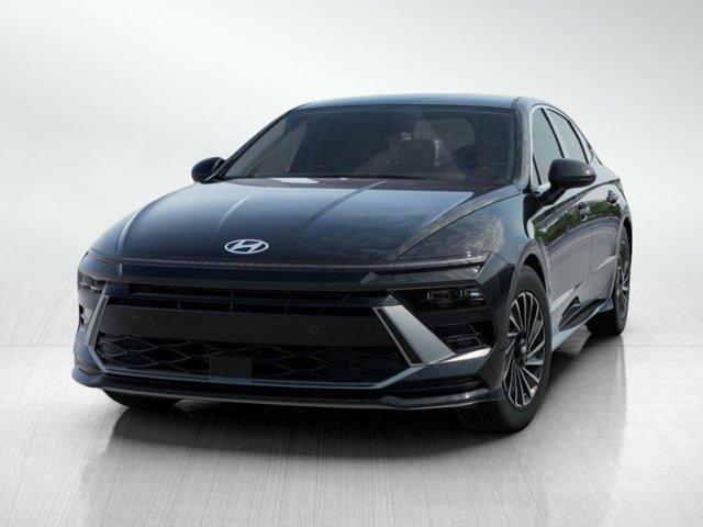 new 2025 Hyundai Sonata Hybrid car, priced at $33,070