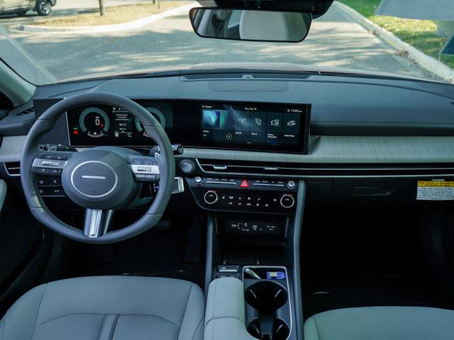 new 2025 Hyundai Sonata Hybrid car, priced at $30,468