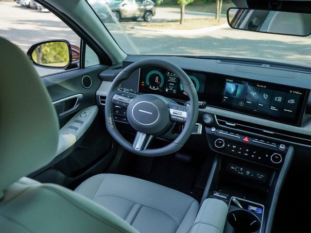 new 2025 Hyundai Sonata Hybrid car, priced at $30,468