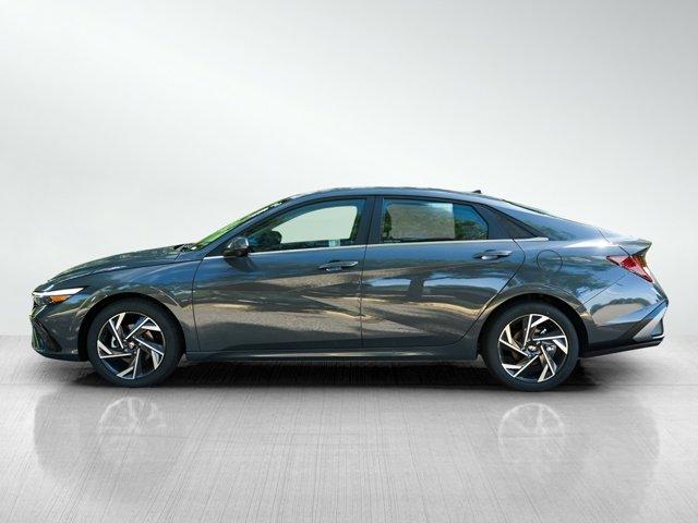 new 2025 Hyundai Elantra car, priced at $25,249