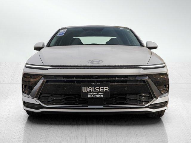 new 2025 Hyundai Sonata Hybrid car, priced at $38,254