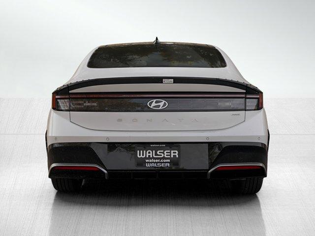 new 2025 Hyundai Sonata Hybrid car, priced at $38,254