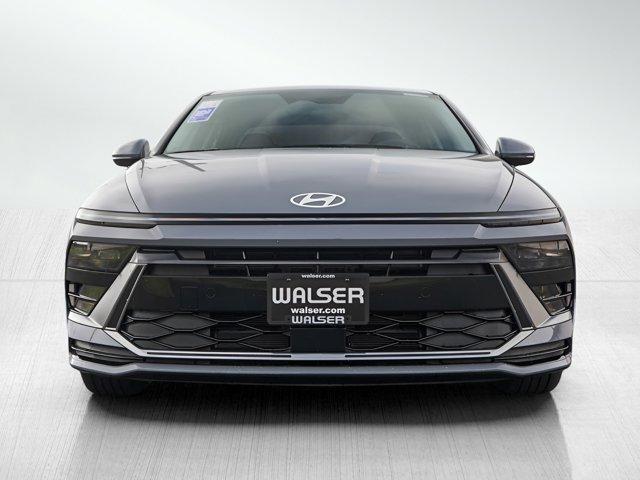 new 2025 Hyundai Sonata Hybrid car, priced at $29,868