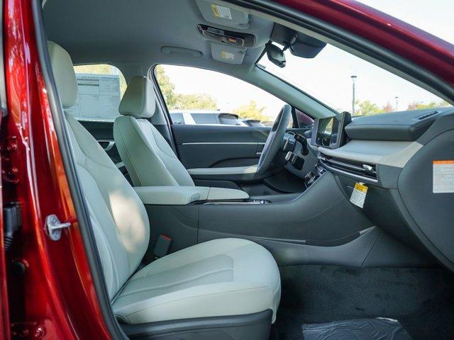 new 2025 Hyundai Sonata Hybrid car, priced at $29,868
