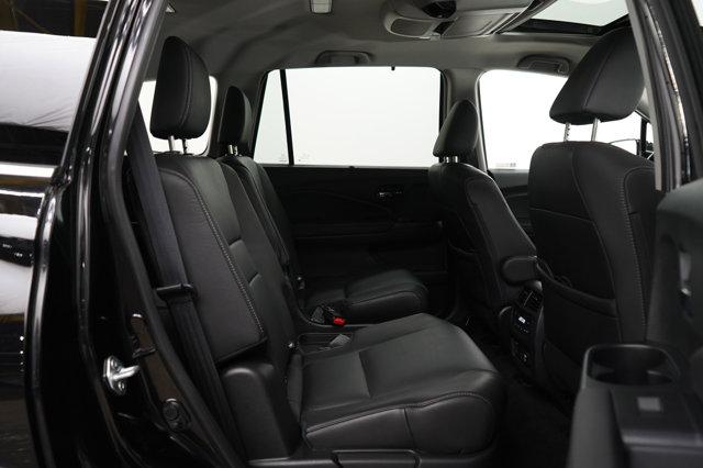 used 2022 Honda Pilot car, priced at $37,499