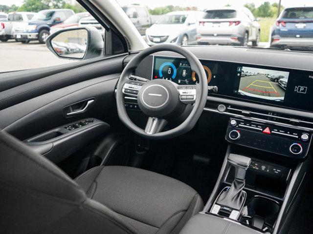 new 2025 Hyundai Tucson car, priced at $28,999