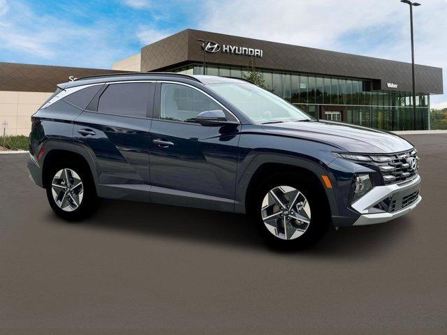 new 2025 Hyundai Tucson Hybrid car