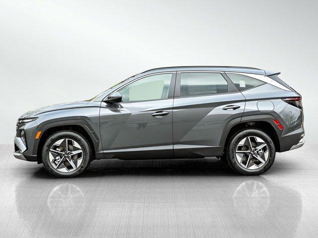 new 2026 Hyundai TUCSON Hybrid car, priced at $33,335