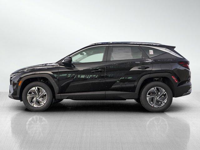 new 2025 Hyundai Tucson Hybrid car, priced at $33,799