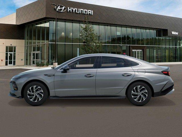 new 2026 Hyundai Sonata Hybrid car, priced at $30,073