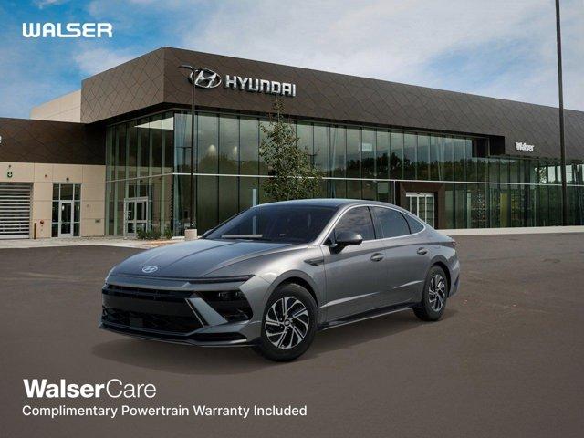 new 2026 Hyundai Sonata Hybrid car, priced at $30,073