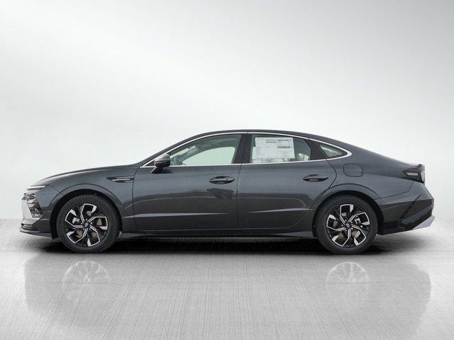 new 2024 Hyundai Sonata car, priced at $27,373