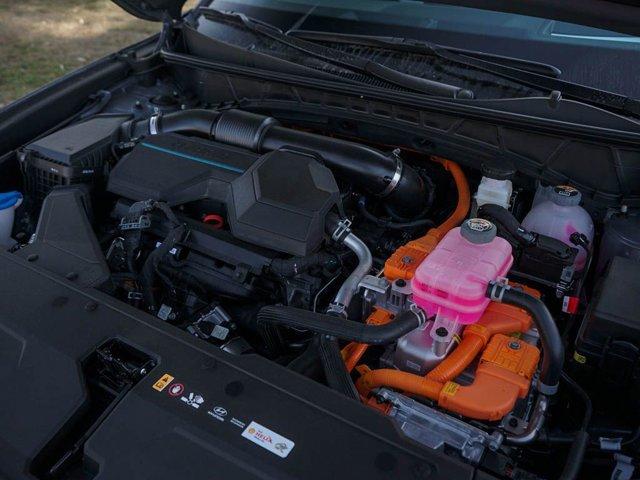 new 2025 Hyundai TUCSON Hybrid car, priced at $41,130