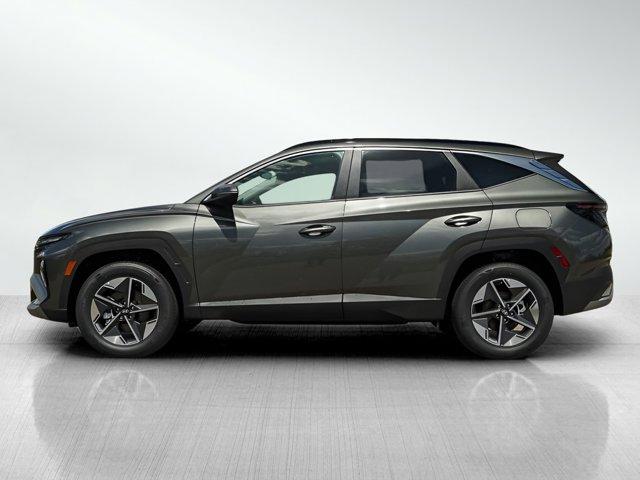 new 2025 Hyundai TUCSON Hybrid car, priced at $34,815
