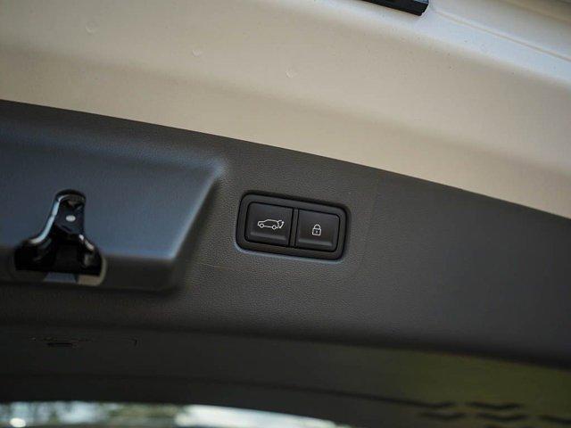 new 2026 Hyundai SANTA FE HEV car, priced at $44,670