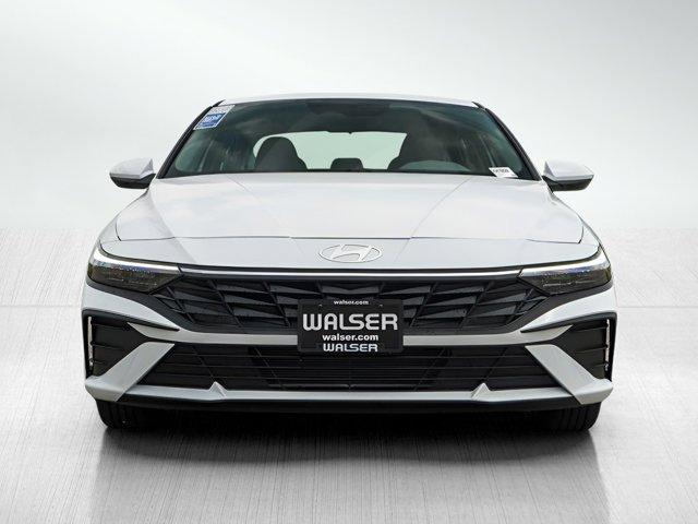 new 2025 Hyundai Elantra car, priced at $22,865