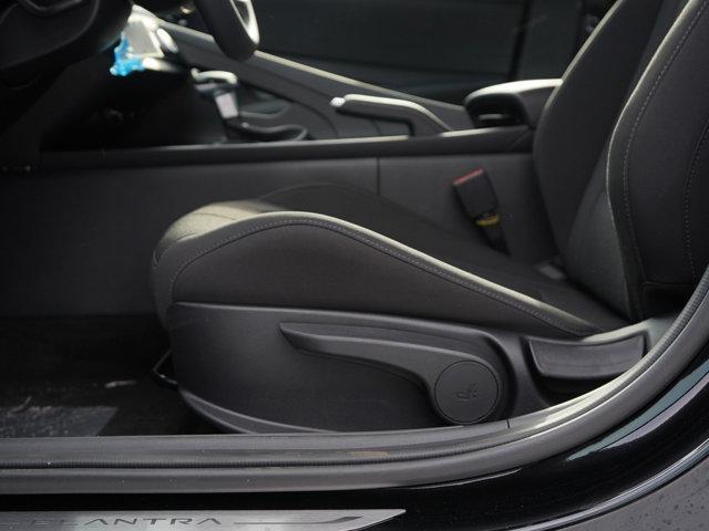 new 2025 Hyundai Elantra car, priced at $22,865