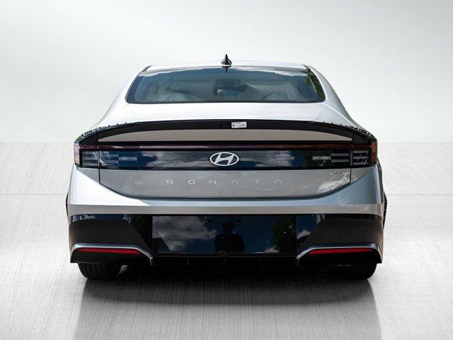 new 2024 Hyundai Sonata Hybrid car, priced at $32,249