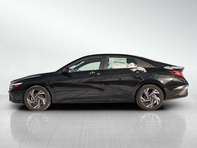 new 2025 Hyundai Elantra HEV car, priced at $27,049