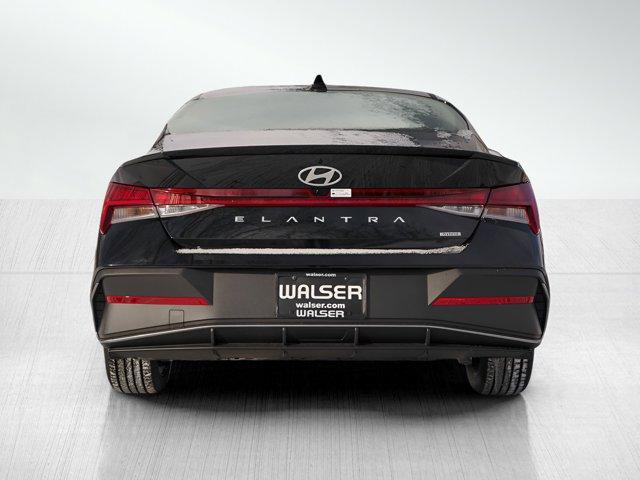 new 2025 Hyundai Elantra HEV car, priced at $27,049