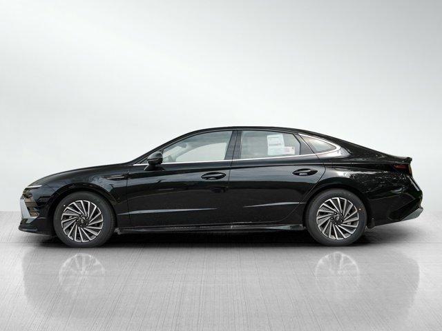 new 2024 Hyundai Sonata Hybrid car, priced at $34,499