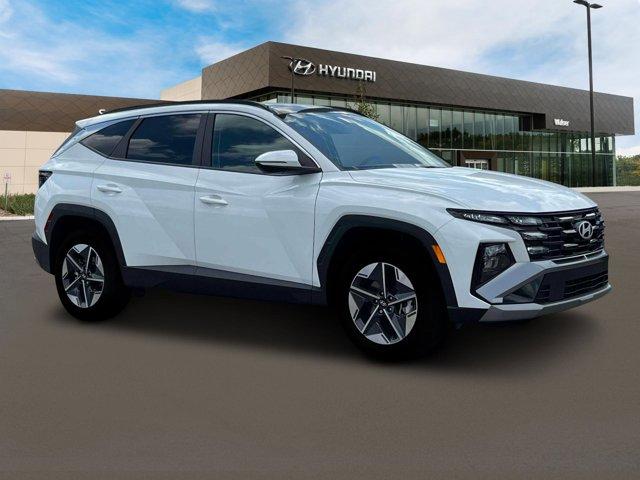 new 2025 Hyundai TUCSON Hybrid car, priced at $38,815