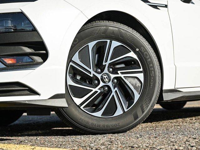 new 2026 Hyundai Sonata Hybrid car, priced at $30,625