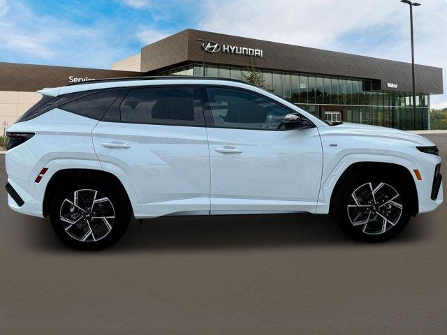 new 2025 Hyundai Tucson Hybrid car