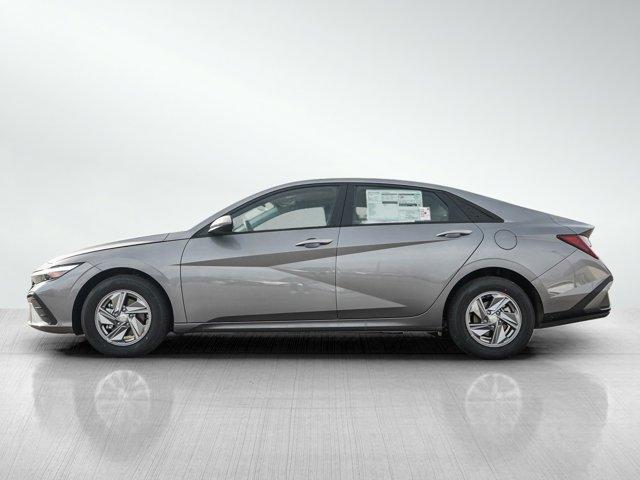 new 2025 Hyundai Elantra car, priced at $22,299