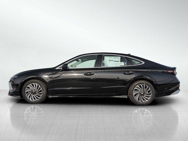 new 2025 Hyundai Sonata Hybrid car, priced at $37,399