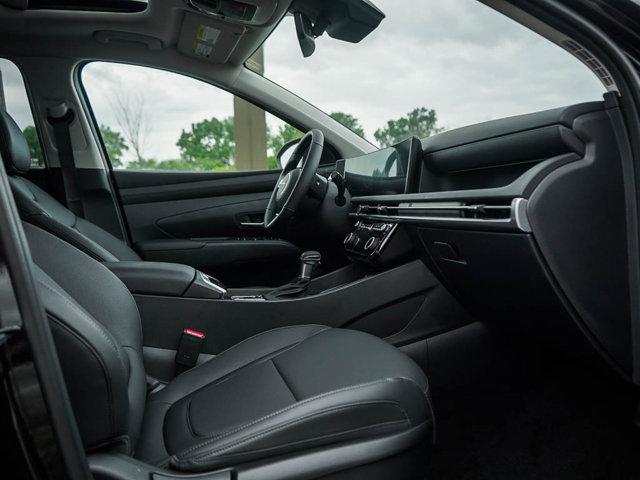 new 2025 Hyundai Tucson car, priced at $33,999
