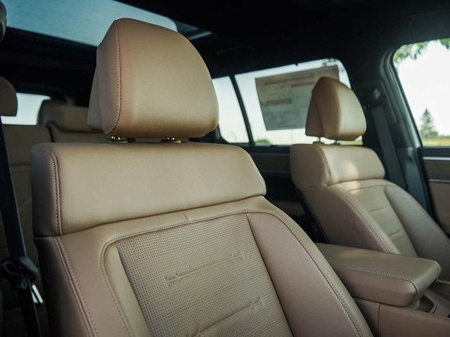 new 2026 Hyundai SANTA FE HEV car, priced at $46,697