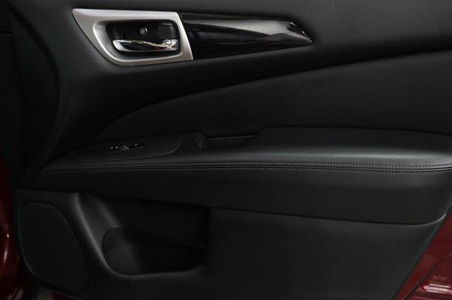 used 2020 Nissan Pathfinder car, priced at $13,998