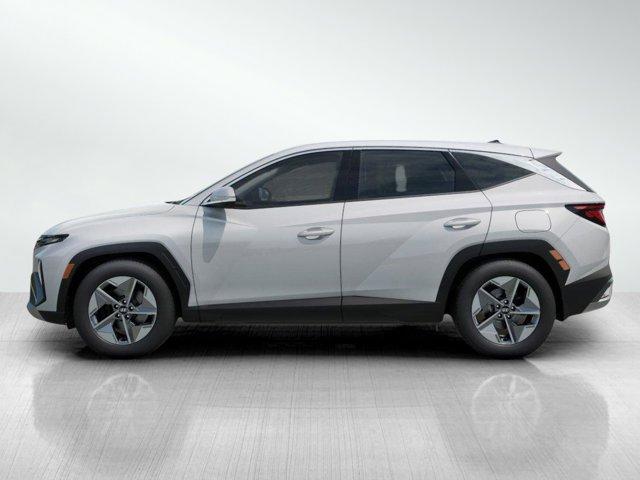 new 2026 Hyundai TUCSON Hybrid car, priced at $33,108