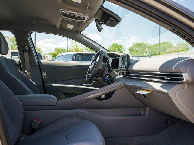 new 2025 Hyundai Elantra car, priced at $22,381
