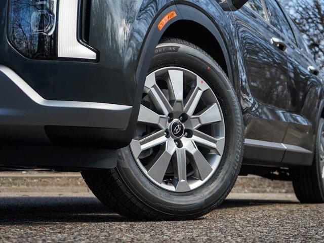 new 2025 Hyundai Palisade car, priced at $39,750