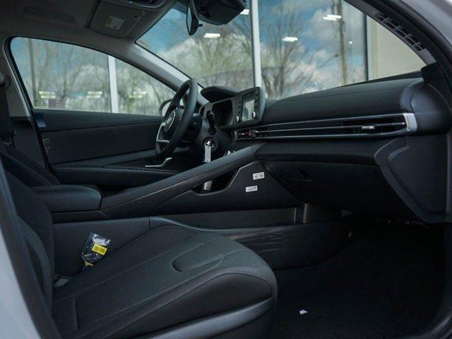 new 2025 Hyundai Elantra car, priced at $22,296
