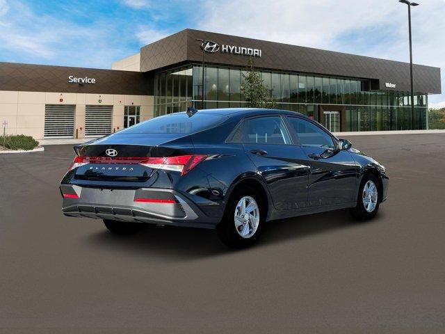 new 2025 Hyundai Elantra car