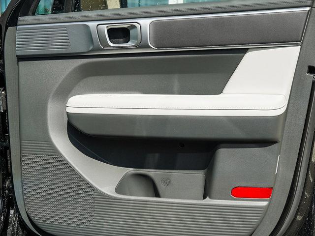 new 2025 Hyundai SANTA FE HEV car, priced at $37,830