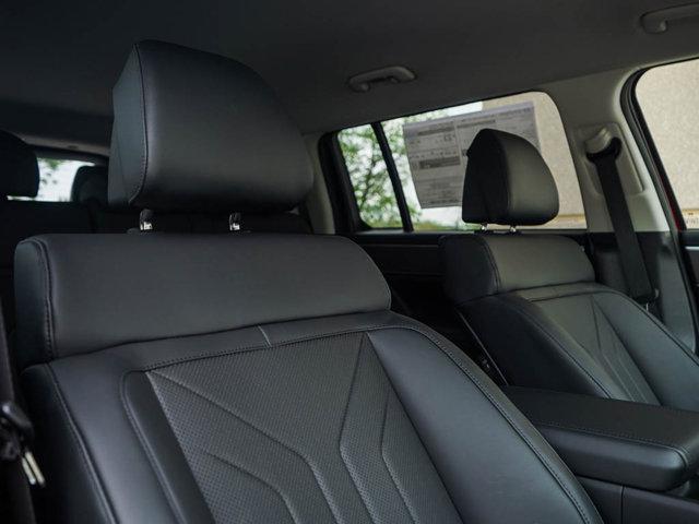 new 2025 Hyundai Santa Fe car, priced at $37,368