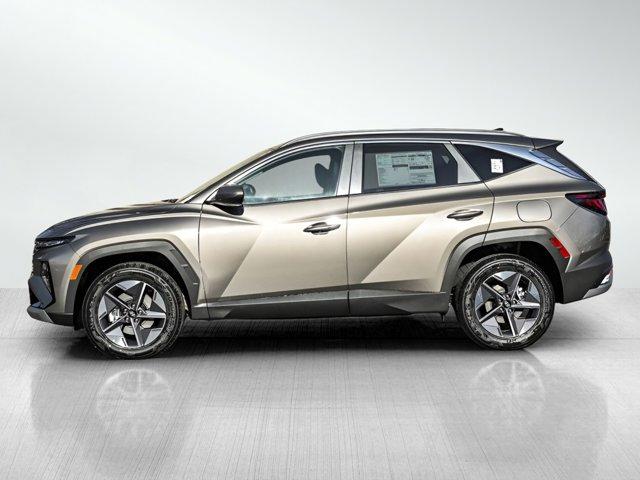 new 2026 Hyundai TUCSON Hybrid car, priced at $32,620